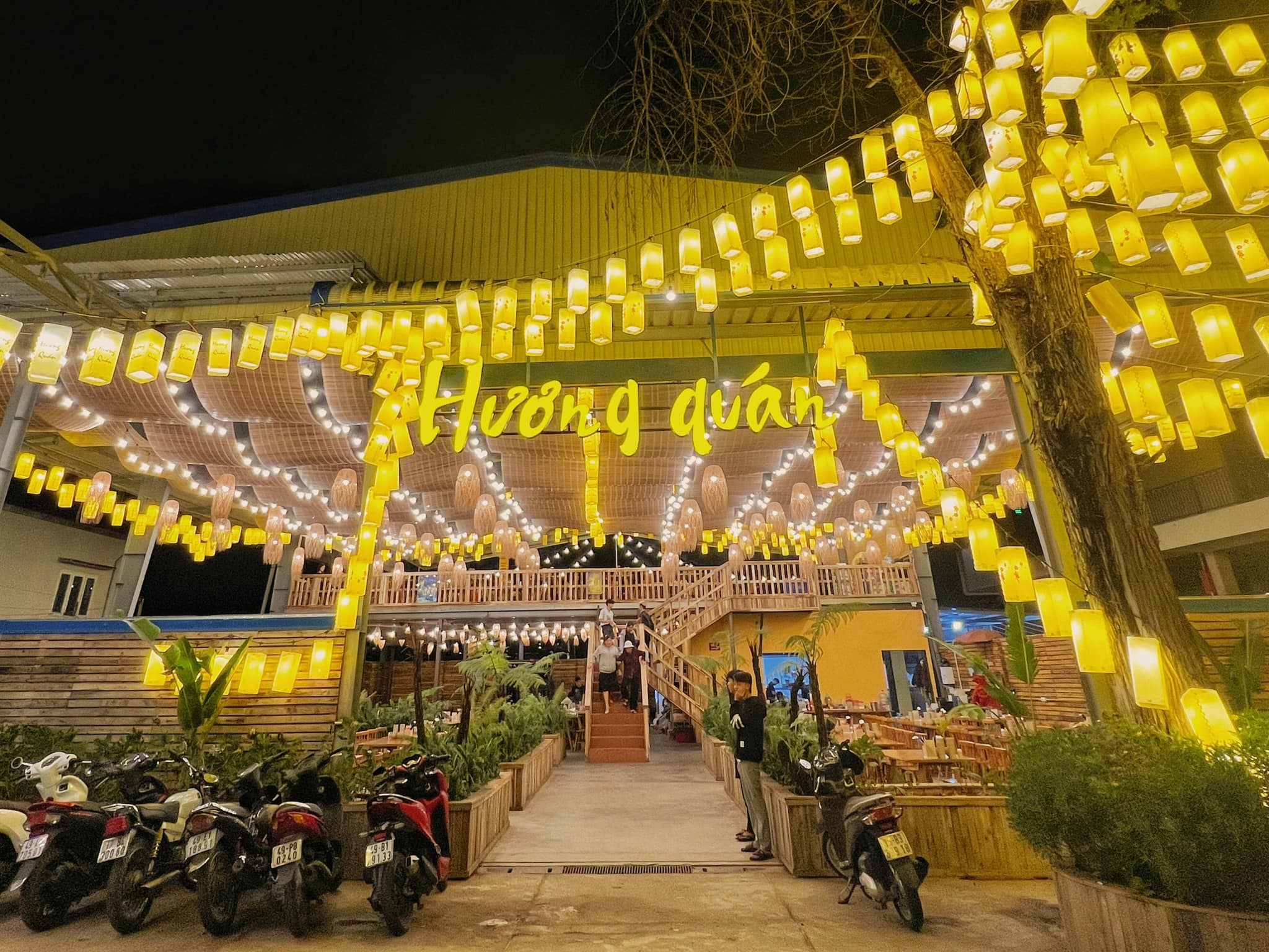 tiem-an-huong-chi-nhanh-da-lat 9