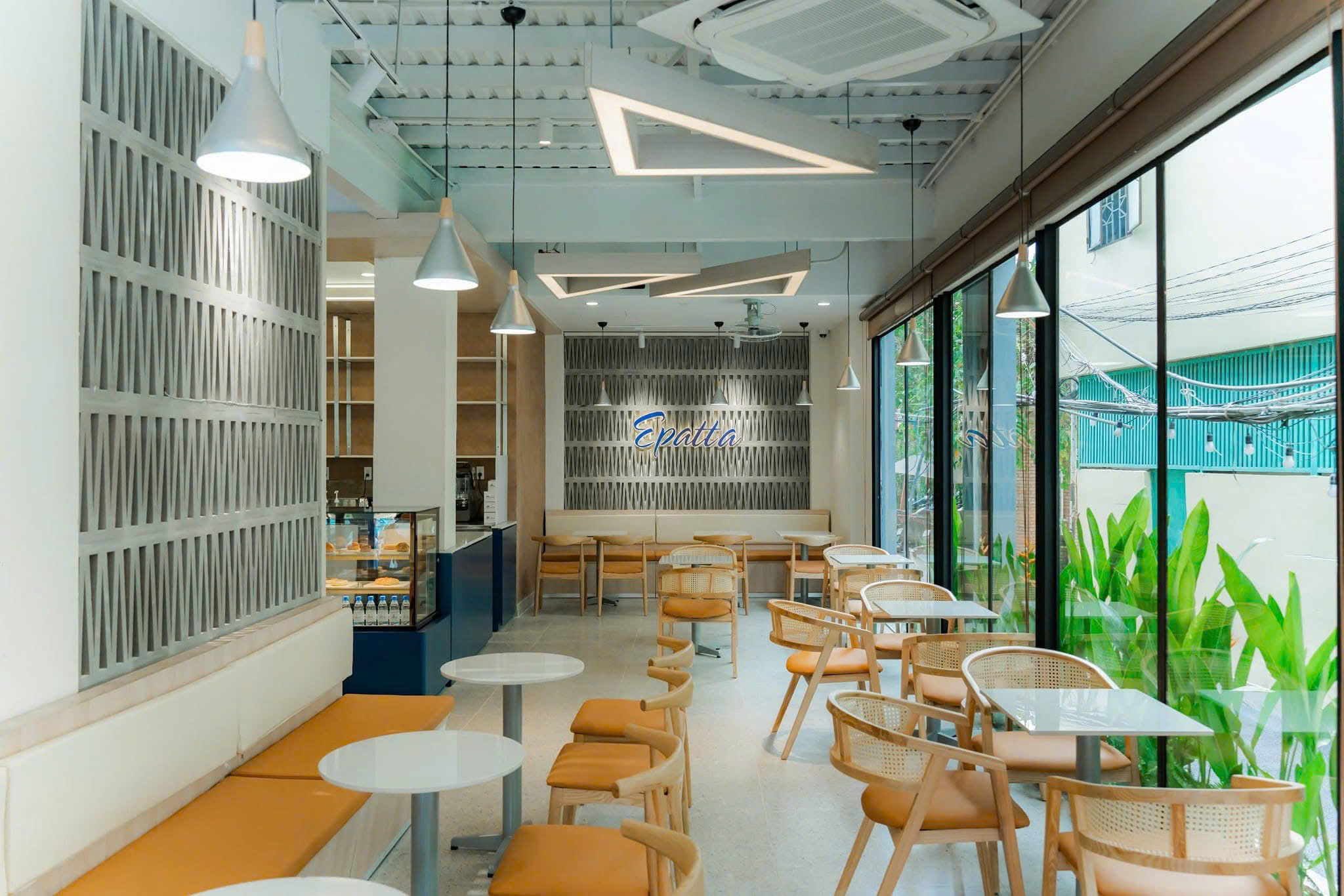 Du-an-quan-cafe-EPATTA Coffee & Tea-duoc-thuc-hien-boi-GOADESIGN-6